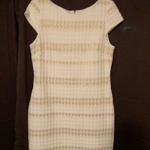BEAUTIFUL Vince Camuto white dress